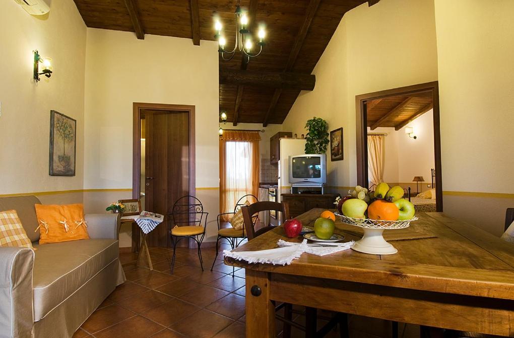 Agriturismo Poggio Di Maremma เปชชาโรมานา ภายนอก รูปภาพ