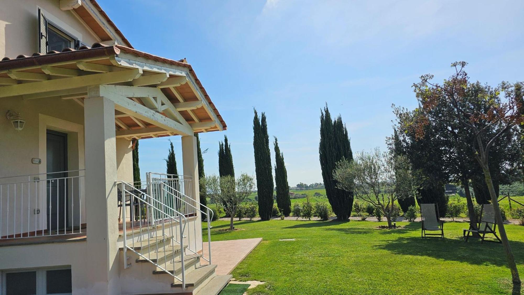 Agriturismo Poggio Di Maremma เปชชาโรมานา ภายนอก รูปภาพ