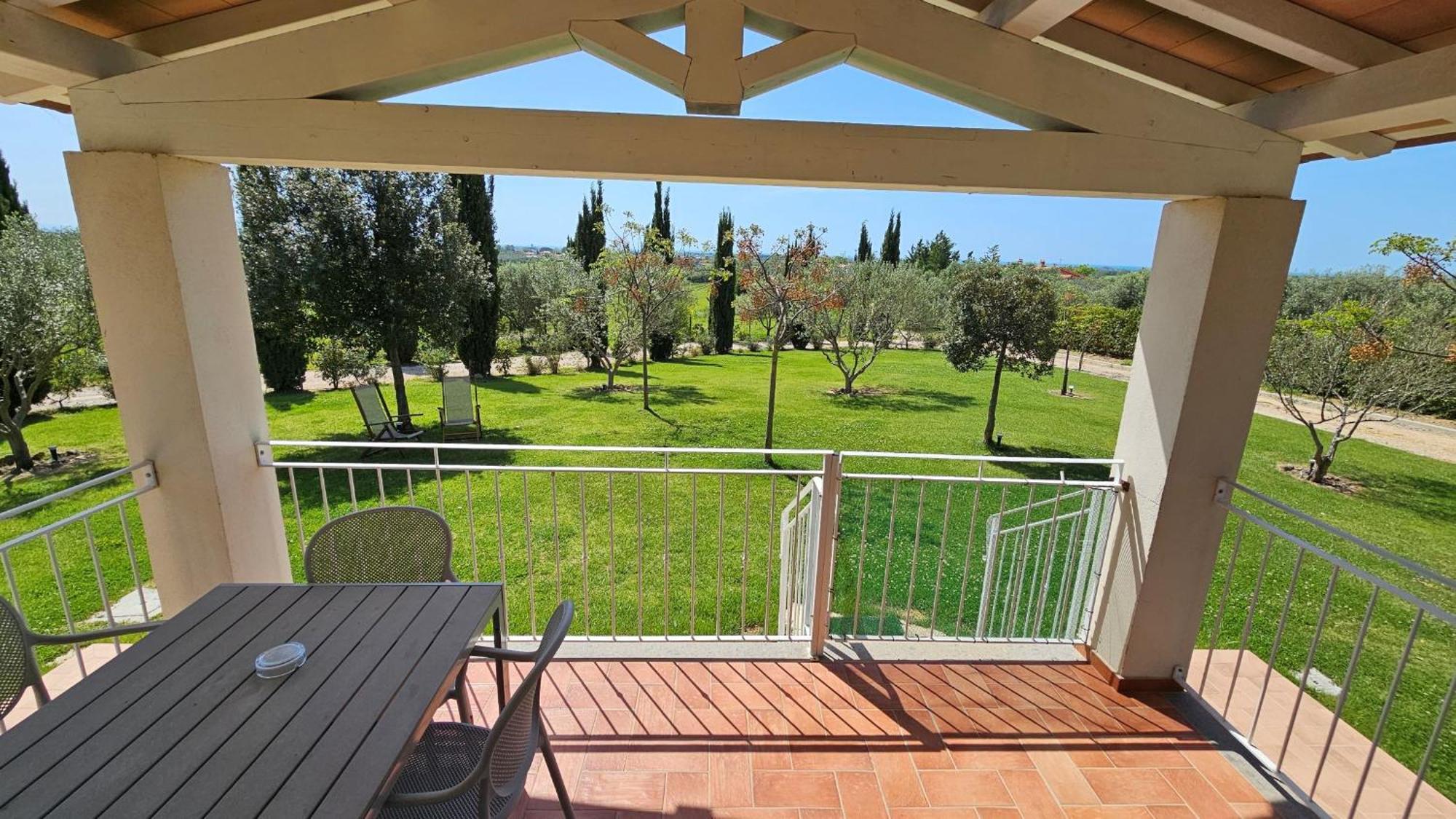 Agriturismo Poggio Di Maremma เปชชาโรมานา ภายนอก รูปภาพ