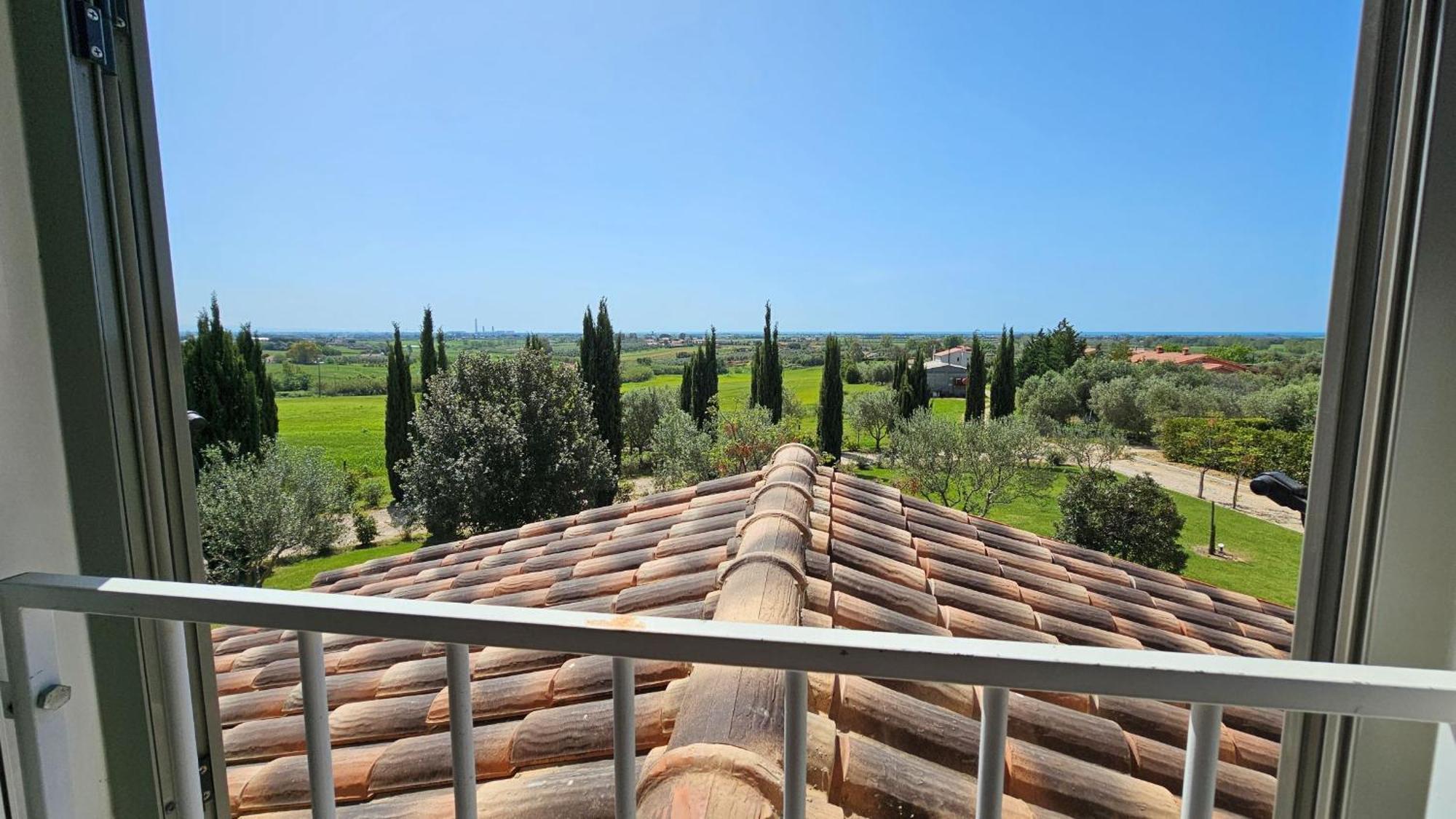 Agriturismo Poggio Di Maremma เปชชาโรมานา ภายนอก รูปภาพ
